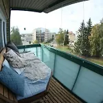 Peaceful With Sauna & Balcony アパート ロヴァニエミ