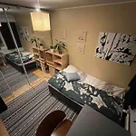 Peaceful With Sauna & Balcony アパート ロヴァニエミ