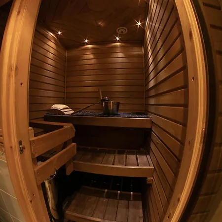 Peaceful With Sauna & Balcony דירה *
