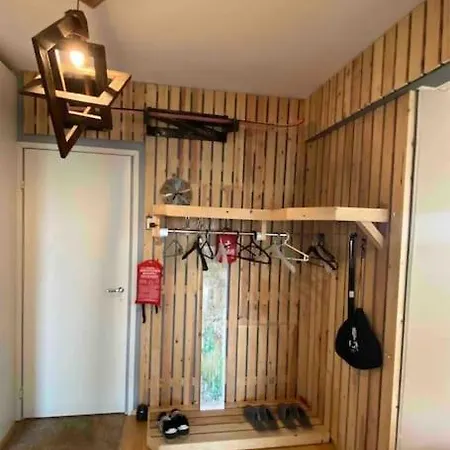 Peaceful With Sauna & Balcony דירה