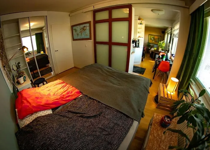 Peaceful With Sauna & Balcony *